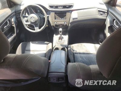 Zdjęcie 8 z 14 samochodu: 2017 NISSAN ROGUE S VIN:KNMAT2MT7HP580135 - miniatura