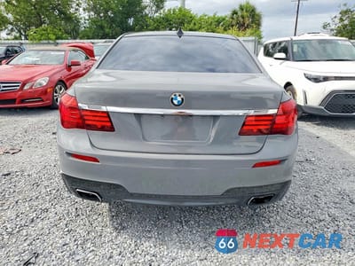 Zdjęcie 6 z 12 samochodu: 2015 BMW 740 LI VIN:WBAYE4C57FD139009 - miniatura