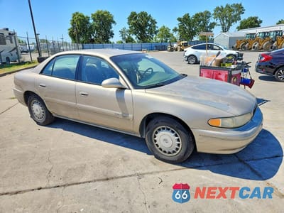 Czwarte zdjęcie samochodu z boku: 2002 BUICK CENTURY LIMITED VIN:2G4WY55J321247419 - miniatura