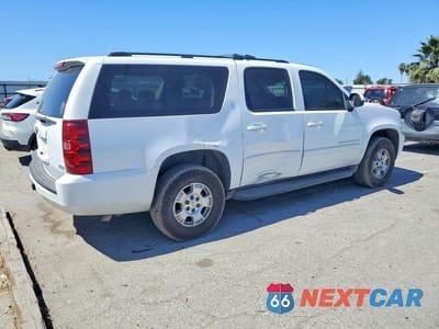 Trzecie zdjęcie samochodu z tyłu: 2007 CHEVROLET SUBURBAN K1500 VIN:3GNFK16367G213270 - miniatura