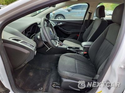 Zdjęcie 7 z 12 samochodu: 2016 FORD FOCUS SE VIN:1FADP3F28GL310953 - miniatura