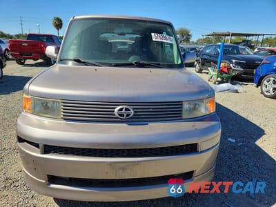Piąte zdjęcie samochodu w środku: 2006 TOYOTA SCION XB VIN:JTLKT324964054694 - miniatura