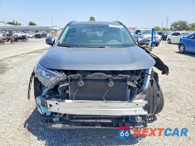 Piąte zdjęcie samochodu w środku: 2019 TOYOTA RAV4 LE VIN:2T3K1RFV7KC021893 - miniatura