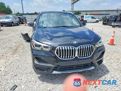 Piąte zdjęcie samochodu w środku: 2021 BMW X1 XDRIVE28I VIN:WBXJG9C0XM5T01970 - miniatura
