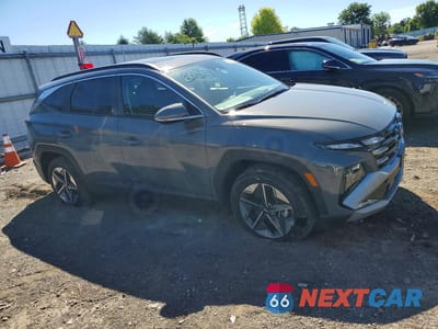 Czwarte zdjęcie samochodu z boku: 2025 HYUNDAI TUCSON SEL VIN:5NMJCCDE1SH456059 - miniatura
