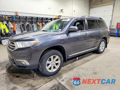 2012 TOYOTA HIGHLANDER SE 5TDBK3EH4CS174786 - główne zdjęcie licytacji z USA - miniatura