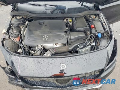Zdjęcie 11 z 12 samochodu: 2018 MERCEDES-BENZ CLA 250 4MATIC VIN:WDDSJ4GB8JN632629 - miniatura