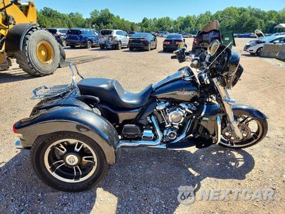 2017 HARLEY-DAVIDSON FLRT FREE WHEELER 1HD1MCC1XHB852210 - główne zdjęcie licytacji z USA - miniatura