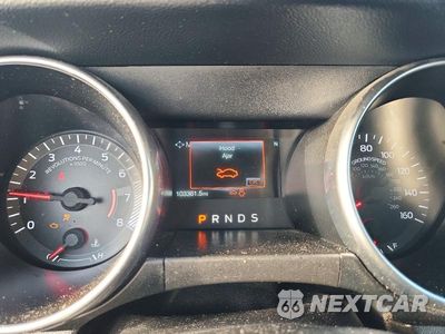 Zdjęcie 9 z 12 samochodu: 2019 FORD MUSTANG I4 COUPE VIN:1FA6P8TH3K5134065 - miniatura