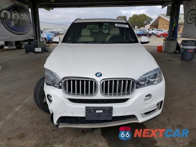 Piąte zdjęcie samochodu w środku: 2017 BMW X5 SDRIVE35I VIN:5UXKR2C32H0X04646 - miniatura