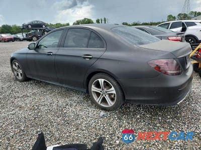 Drugie zdjęcie samochodu z przodu: 2018 MERCEDES-BENZ E 300 VIN:WDDZF4JB7JA470671 - miniatura