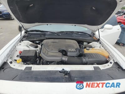 Zdjęcie 11 z 12 samochodu: 2019 DODGE CHALLENGER SXT VIN:2C3CDZAG7KH751780 - miniatura