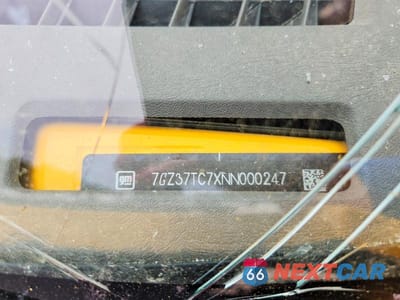 Zdjęcie 12 z 12 samochodu: 2022 GMC SAVANA G3500 BOX TRUCK VIN:7GZ37TC7XNN000247 - miniatura