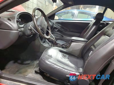 Zdjęcie 7 z 12 samochodu: 2002 FORD MUSTANG VIN:1FAFP44442F231421 - miniatura