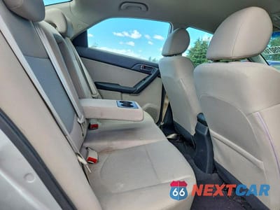 Zdjęcie 10 z 12 samochodu: 2010 KIA FORTE EX VIN:KNAFU4A23A5291763 - miniatura