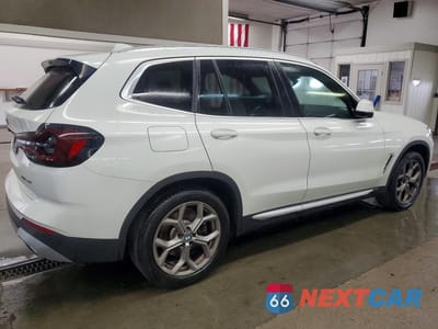 Trzecie zdjęcie samochodu z tyłu: 2022 BMW X3 XDRIVE30I VIN:5UX53DP05N9K72202 - miniatura