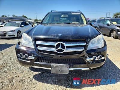 Piąte zdjęcie samochodu w środku: 2010 MERCEDES-BENZ GL 350 BLUETEC VIN:4JGBF2FB0AA532562 - miniatura