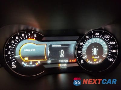 Zdjęcie 9 z 13 samochodu: 2017 LINCOLN MKC RESERVE VIN:5LMTJ3DH8HUL72081 - miniatura