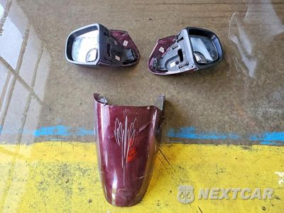 Zdjęcie 9 z 10 samochodu: 1999 BMW K1200 LT VIN:WB10555A2XZD70243 - miniatura