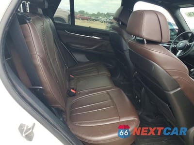 Zdjęcie 10 z 12 samochodu: 2014 BMW X5 XDRIVE50I VIN:5UXKR6C57E0J72170 - miniatura