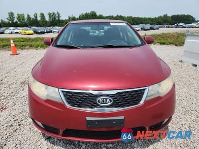 Piąte zdjęcie samochodu w środku: 2011 KIA FORTE SX VIN:KNAFW4A31B5397696 - miniatura