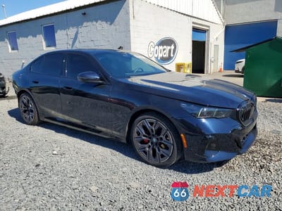 Czwarte zdjęcie samochodu z boku: 2024 BMW 530 XI VIN:WBA53FJ03RCS66846 - miniatura