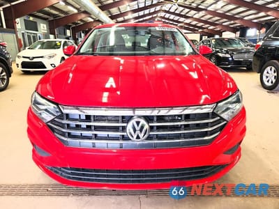 Piąte zdjęcie samochodu w środku: 2019 VOLKSWAGEN JETTA S VIN:3VWN57BU6KM116221 - miniatura
