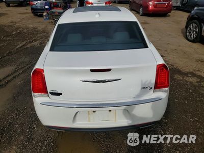 Zdjęcie 6 z 12 samochodu: 2015 CHRYSLER 300C VIN:2C3CCAKG9FH793263 - miniatura
