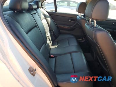 Zdjęcie 10 z 12 samochodu: 2011 BMW 328 I VIN:WBAPH7G59BNM57233 - miniatura