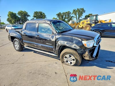 Czwarte zdjęcie samochodu z boku: 2013 TOYOTA TACOMA DOUBLE CAB PRERUNNER VIN:3TMJU4GN8DM140639 - miniatura