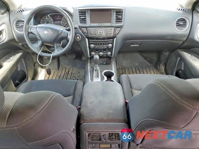 Zdjęcie 8 z 12 samochodu: 2017 NISSAN PATHFINDER SV VIN:5N1DR2MN9HC662805 - miniatura