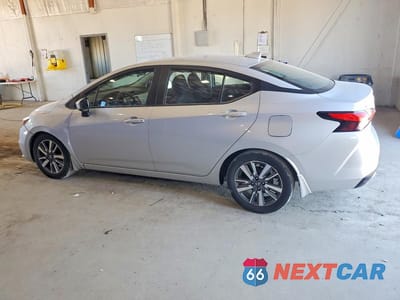 Drugie zdjęcie samochodu z przodu: 2020 NISSAN VERSA SV VIN:3N1CN8EV8LL808012 - miniatura