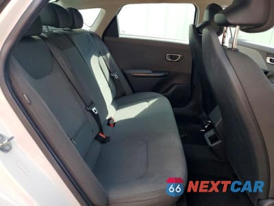 Zdjęcie 10 z 12 samochodu: 2025 KIA K4 LXS VIN:3KPFT4DE2SE067806 - miniatura