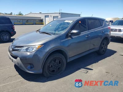 2015 TOYOTA RAV4 LE JTMZFREV6FD063295 - główne zdjęcie licytacji z USA - miniatura