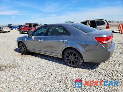 Drugie zdjęcie samochodu z przodu: 2010 LINCOLN MKZ VIN:3LNHL2JC1AR613532 - miniatura