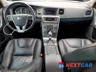 Zdjęcie 8 z 13 samochodu: 2014 VOLVO S60 T5 VIN:YV1612FH1E2276838 - miniatura
