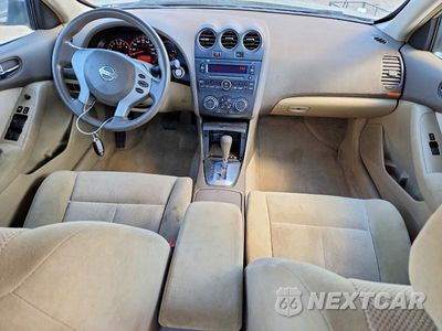 Zdjęcie 8 z 13 samochodu: 2009 NISSAN ALTIMA 2.5 VIN:1N4AL21E49N417791 - miniatura