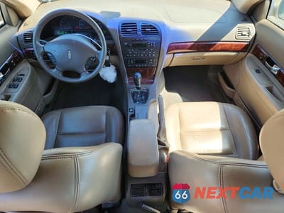 Zdjęcie 8 z 12 samochodu: 2000 LINCOLN LS VIN:1LNHM87A0YY904864 - miniatura