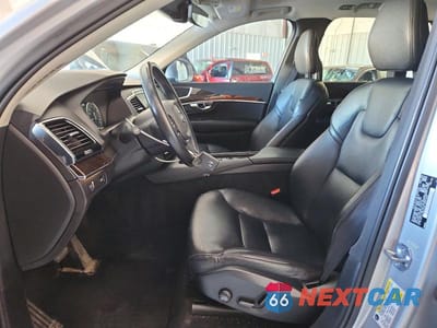 Zdjęcie 7 z 13 samochodu: 2016 VOLVO XC90 T6 VIN:YV4A22PK4G1068899 - miniatura