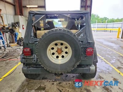 Zdjęcie 6 z 12 samochodu: 2002 JEEP WRANGLER / TJ X VIN:1J4FA39S72P708845 - miniatura