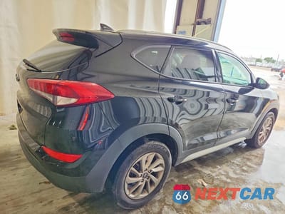 Trzecie zdjęcie samochodu z tyłu: 2018 HYUNDAI TUCSON SEL VIN:KM8J33A49JU607986 - miniatura