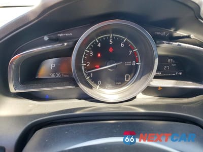 Zdjęcie 9 z 12 samochodu: 2017 MAZDA 3 GRAND TOURING VIN:JM1BN1M37H1116564 - miniatura