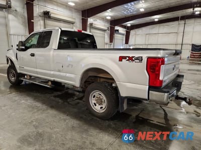 Drugie zdjęcie samochodu z przodu: 2017 FORD F250 SUPER DUTY VIN:1FT7X2BT3HEE02638 - miniatura