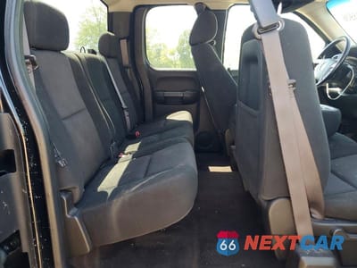 Zdjęcie 10 z 12 samochodu: 2013 CHEVROLET SILVERADO K1500 LT VIN:1GCRKSE73DZ307568 - miniatura