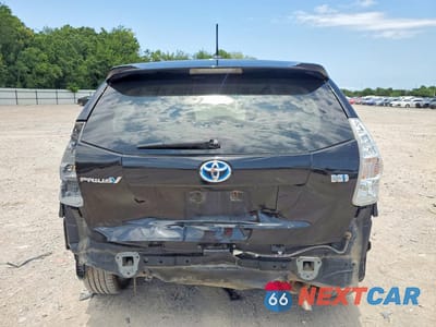 Zdjęcie 6 z 12 samochodu: 2012 TOYOTA PRIUS V FIVE VIN:JTDZN3EU0C3085592 - miniatura