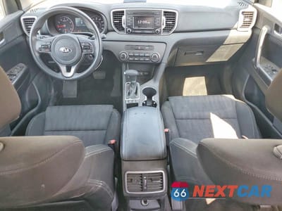 Zdjęcie 8 z 13 samochodu: 2017 KIA SPORTAGE LX VIN:KNDPMCAC6H7163767 - miniatura