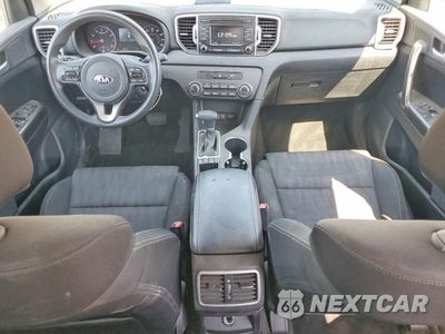 Zdjęcie 8 z 13 samochodu: 2017 KIA SPORTAGE LX VIN:KNDPMCAC6H7163767 - miniatura