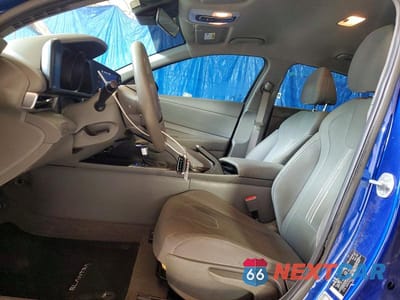Zdjęcie 7 z 12 samochodu: 2022 HYUNDAI ELANTRA SEL VIN:5NPLM4AG6NH060847 - miniatura