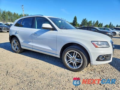 Czwarte zdjęcie samochodu z boku: 2016 AUDI Q5 PREMIUM PLUS VIN:WA1L2AFP7GA100614 - miniatura