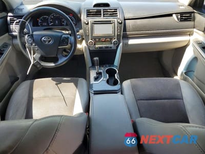 Zdjęcie 8 z 12 samochodu: 2013 TOYOTA CAMRY HYBRID XLE VIN:4T1BD1FK9DU090996 - miniatura